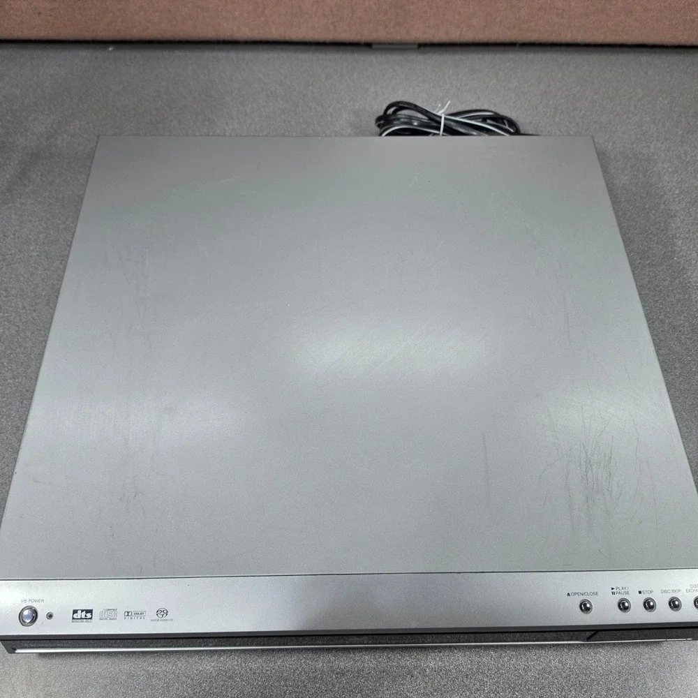 Samsung DVD/VHS Dual Deck Player DVD-V5500 4-Head Hi-Fi DVD NOT WORKING